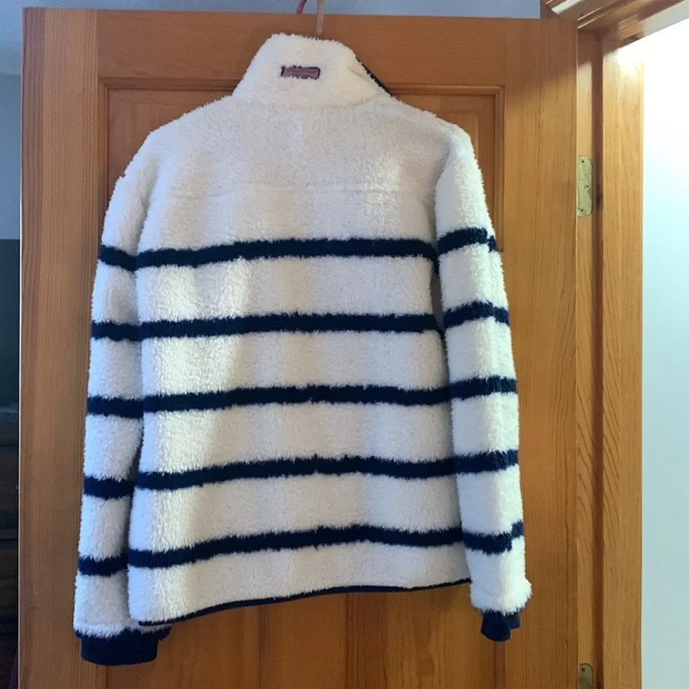 Vineyard Vines Fleece - Size L - Picture 4 of 5